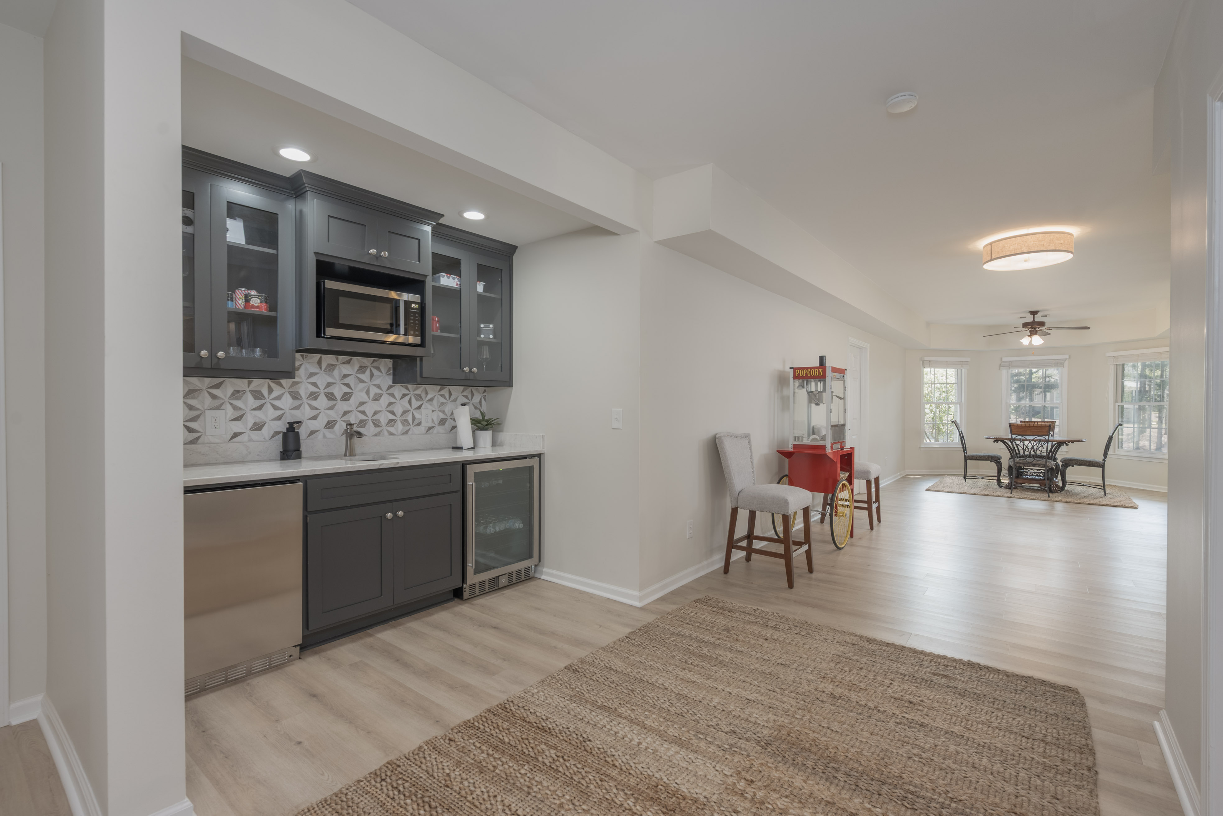 1021 Ridge Terrace image 46